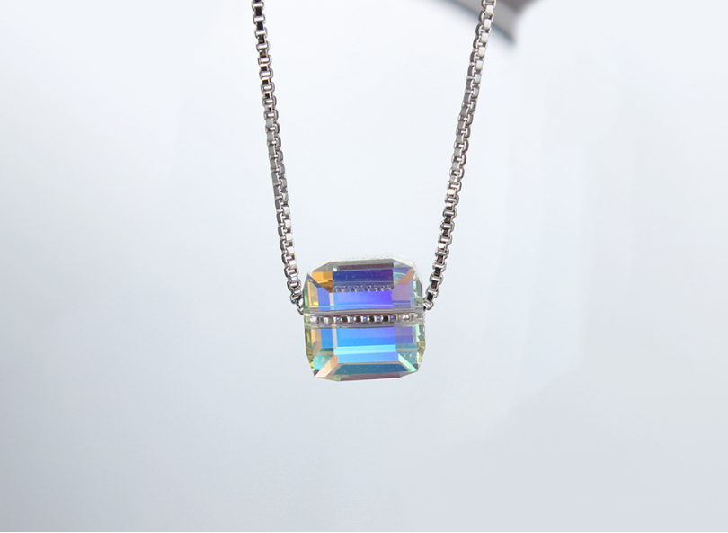 Elegant Aurora Sugar Cube Pendant Necklace