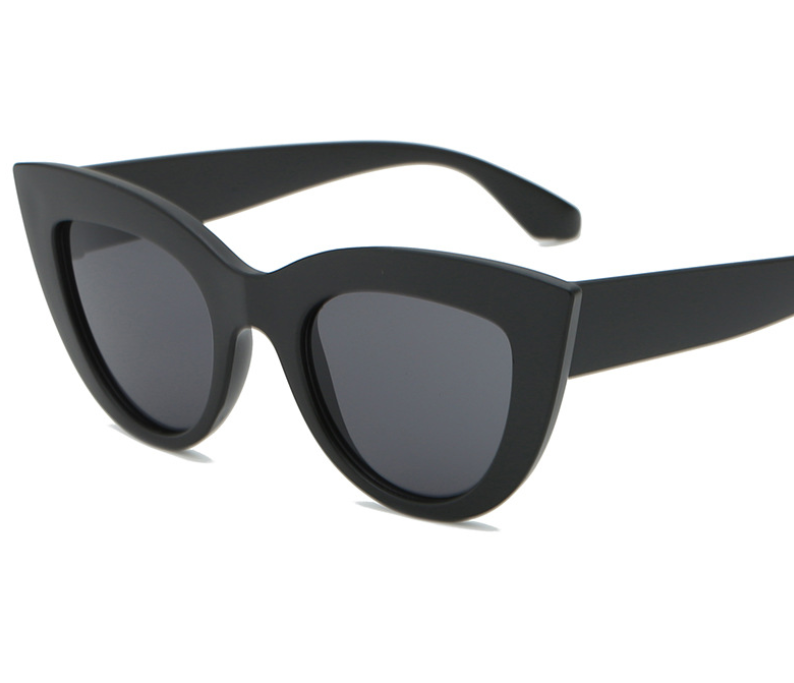 Chic & Stylish: Premier Sunglasses